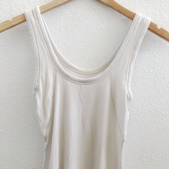 LULULEMON Hold Tight Scoop Neck Tank Top No Size Tag Check Measurement - Picture 6 of 10